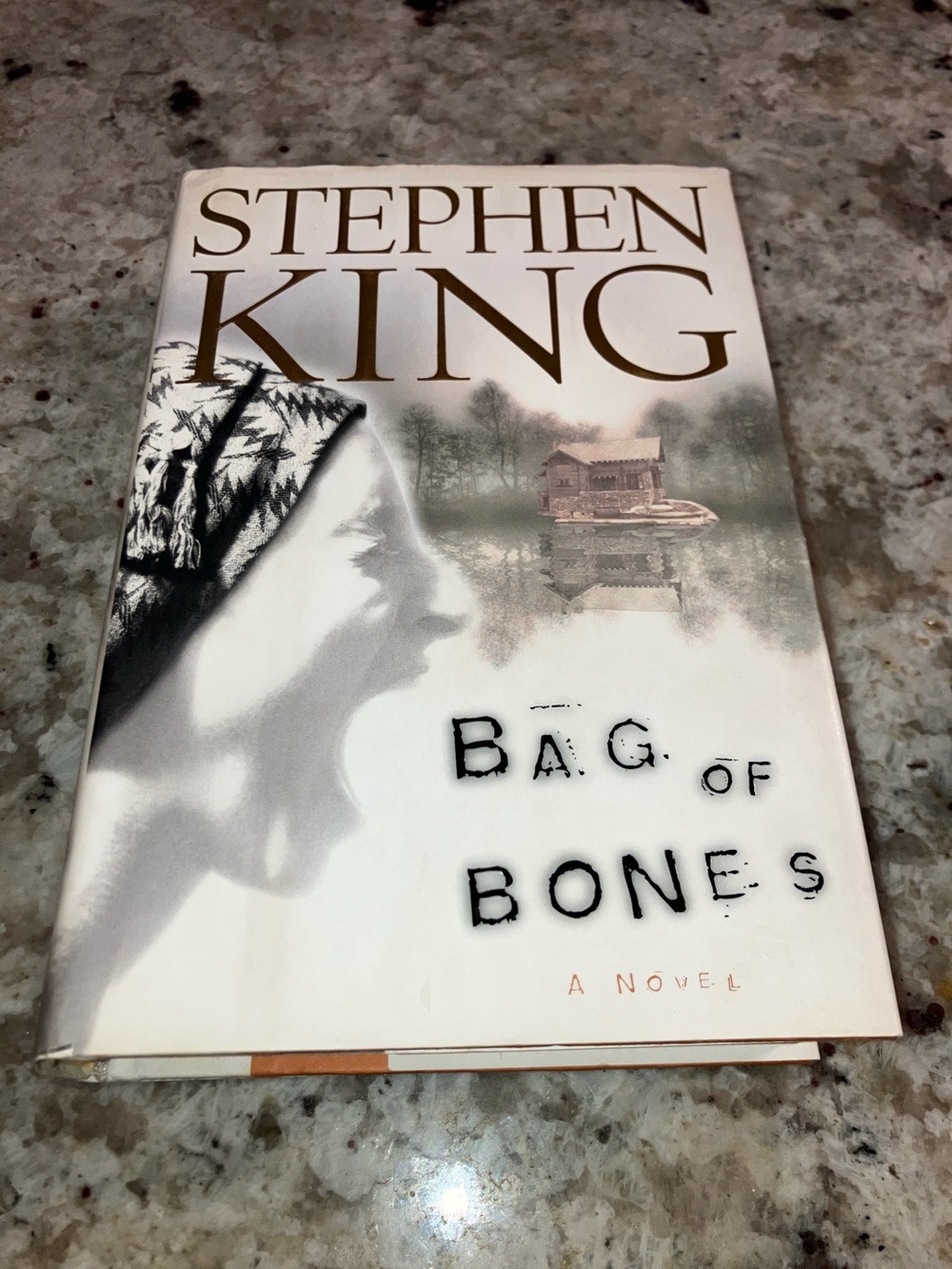 Bag of Bones by Stephen King Hardcover